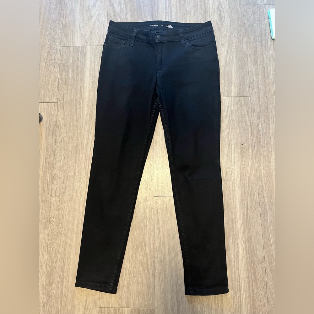 Old Navy Black Mid-Rise Rockstar Super Skinny Jeans Women’s Size 10 Short